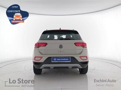 5 - Volkswagen T-Roc eschini auto