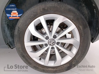8 - Volkswagen T-Roc eschini auto