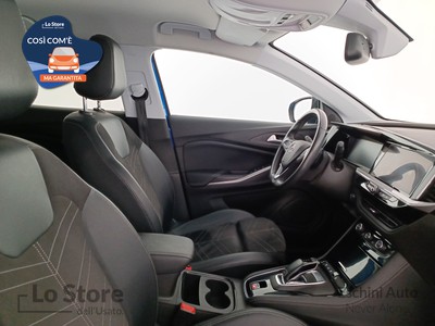 10 - Opel Grandland eschini auto