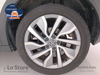 10 - Volkswagen T-Roc eschini auto