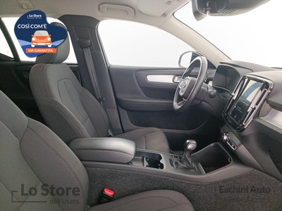 10 - Volvo XC40 eschini auto