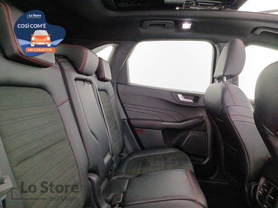 9 - Ford Kuga eschini auto