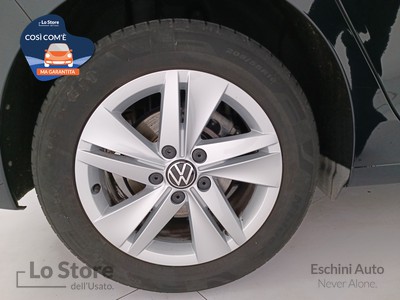 8 - Volkswagen Golf eschini auto