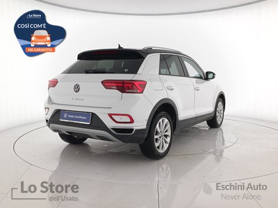 4 - Volkswagen T-Roc eschini auto