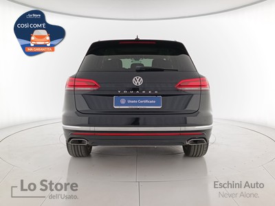 5 - Volkswagen Touareg eschini auto