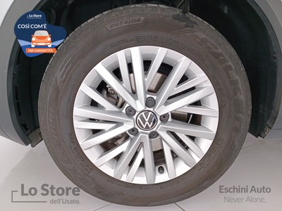 8 - Volkswagen T-Roc eschini auto
