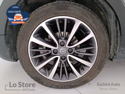 8 - Opel Crossland X eschini auto