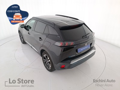 6 - Peugeot e-2008 eschini auto