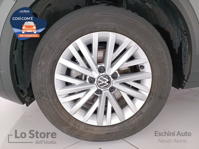 8 - Volkswagen T-Roc eschini auto