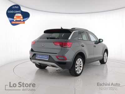 4 - Volkswagen T-Roc eschini auto