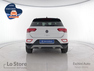5 - Volkswagen T-Roc eschini auto