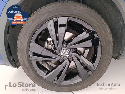 8 - Volkswagen T-Roc eschini auto