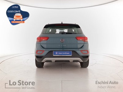 5 - Volkswagen T-Roc eschini auto
