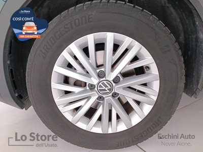 8 - Volkswagen T-Roc eschini auto