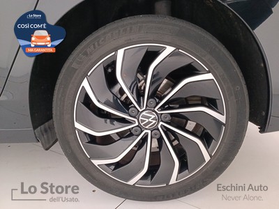 8 - Volkswagen Golf eschini auto