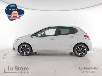 3 - Peugeot 208 eschini auto