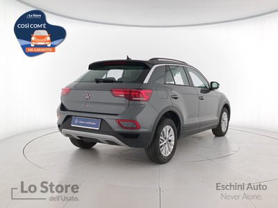4 - Volkswagen T-Roc eschini auto