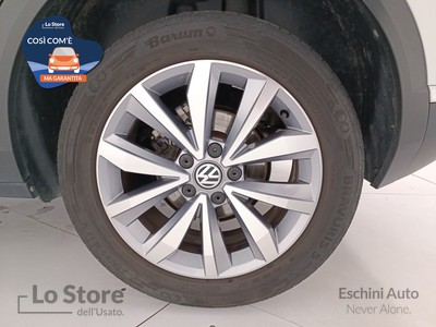 8 - Volkswagen T-Roc eschini auto