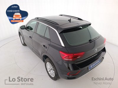 5 - Volkswagen T-Roc eschini auto