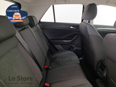 9 - Volkswagen T-Roc eschini auto
