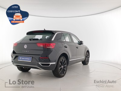 4 - Volkswagen T-Roc eschini auto