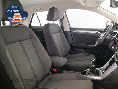 10 - Volkswagen T-Roc eschini auto