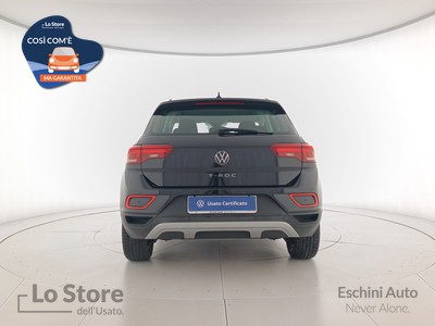 5 - Volkswagen T-Roc eschini auto