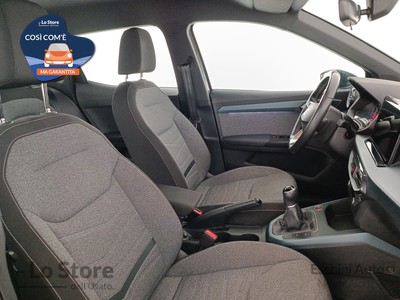 10 - Seat Arona eschini auto