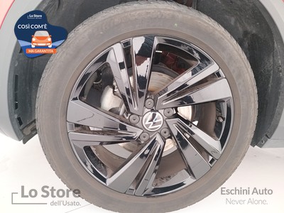 8 - Volkswagen T-Roc eschini auto