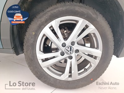 8 - Volkswagen T-Roc eschini auto