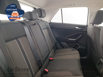 9 - Volkswagen T-Roc eschini auto