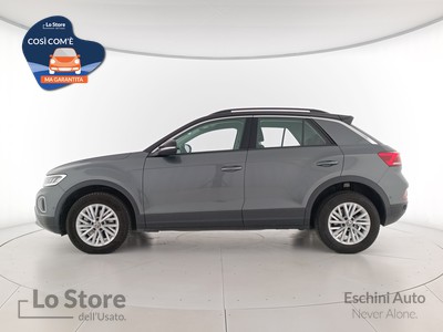 3 - Volkswagen T-Roc eschini auto