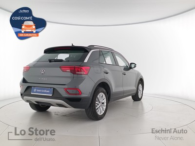 4 - Volkswagen T-Roc eschini auto