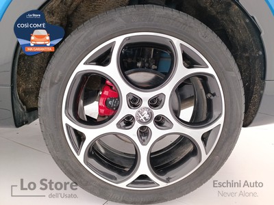 7 - Alfa Romeo Tonale eschini auto