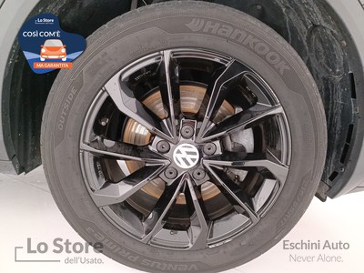 8 - Volkswagen T-Roc eschini auto