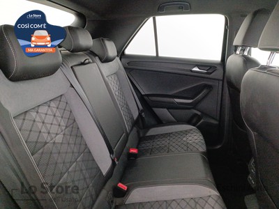 9 - Volkswagen T-Roc eschini auto