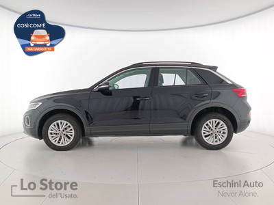 3 - Volkswagen T-Roc eschini auto