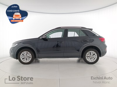 3 - Volkswagen T-Roc eschini auto