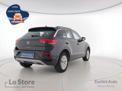 4 - Volkswagen T-Roc eschini auto