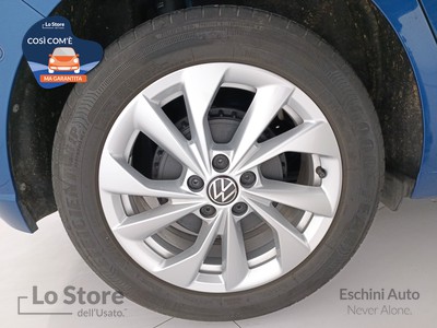 8 - Volkswagen Polo eschini auto