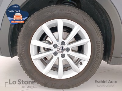 8 - Volkswagen T-Cross eschini auto
