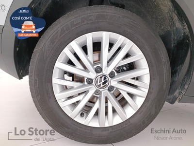 8 - Volkswagen T-Roc eschini auto