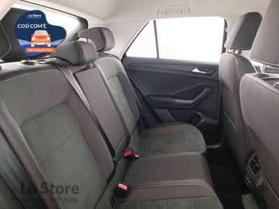 9 - Volkswagen T-Roc eschini auto