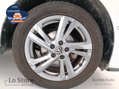 8 - Volkswagen Polo eschini auto