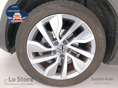 8 - Volkswagen T-Roc eschini auto