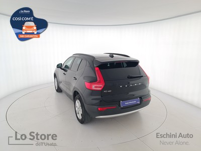 6 - Volvo XC40 eschini auto