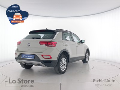 4 - Volkswagen T-Roc eschini auto