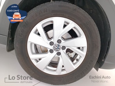 8 - Volkswagen Taigo eschini auto