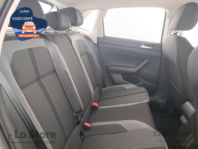 9 - Volkswagen Polo eschini auto