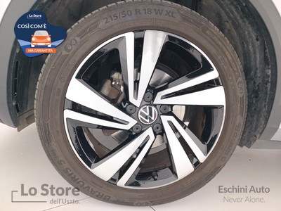 8 - Volkswagen T-Roc eschini auto